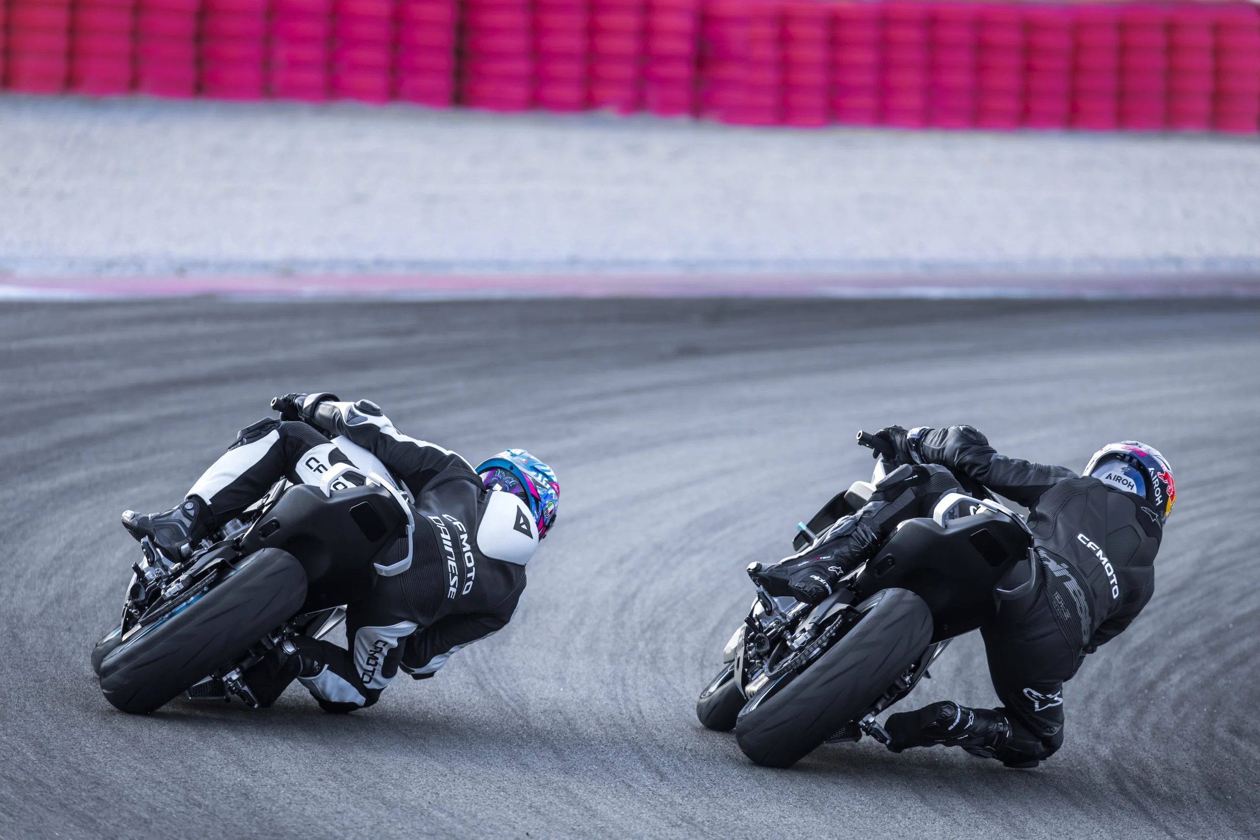 CFMOTO 675SR-R - Obrázek 3