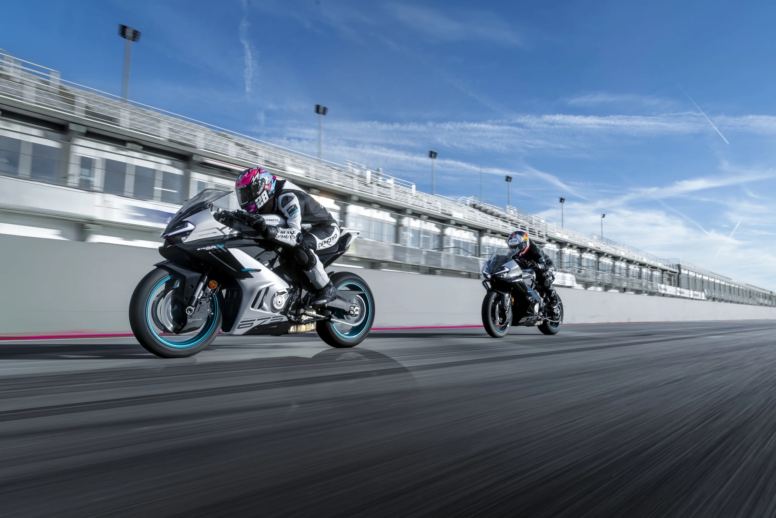 CFMOTO 675SR-R - Obrázek 7