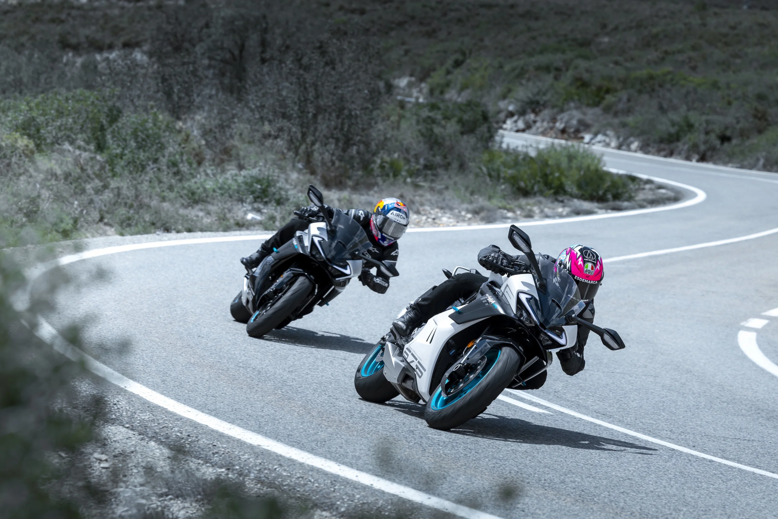CFMOTO 675SR-R - Obrázek 5